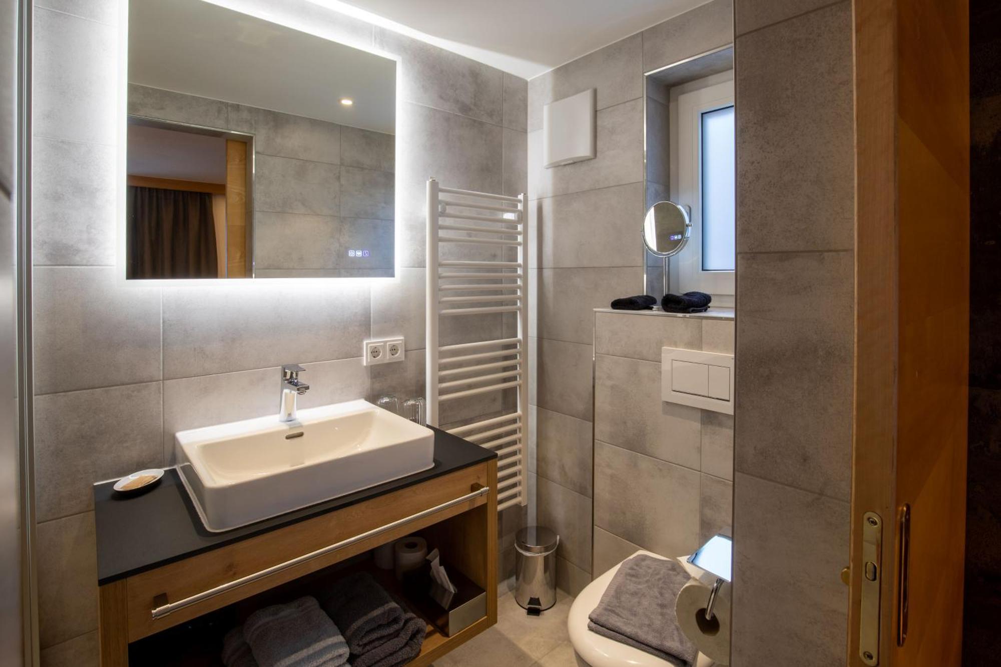 Hotel Garni Subretta Ischgl Bagian luar foto