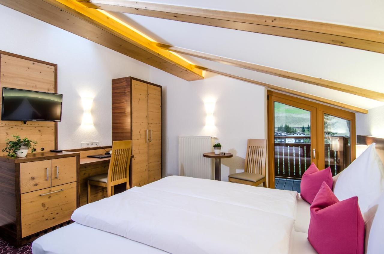 Hotel Garni Subretta Ischgl Bagian luar foto